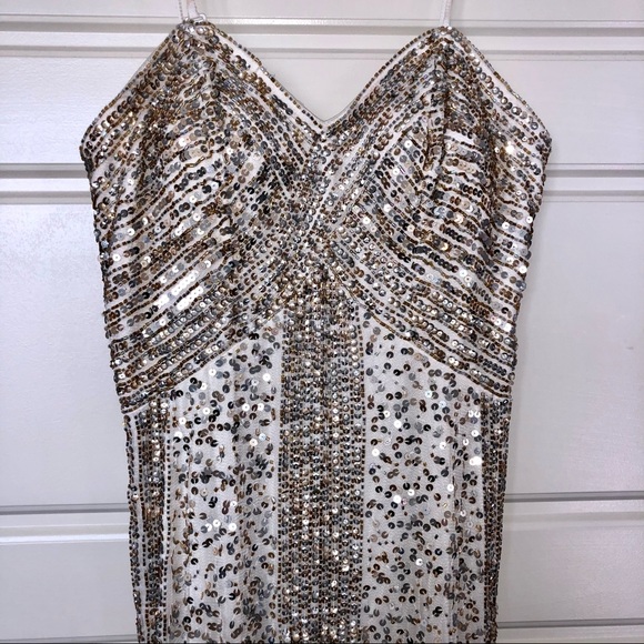 Sequin Joanna Chen Gown - Picture 2 of 8